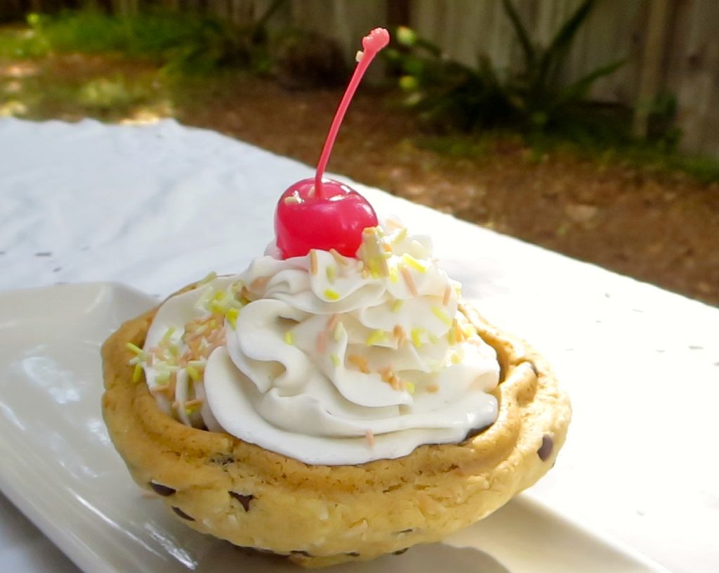 vegan cookie ice cream sundae
