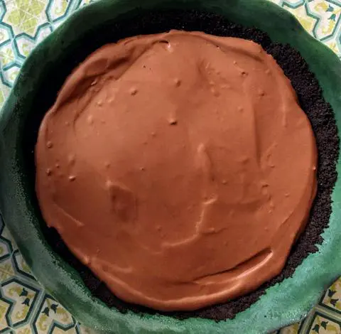 Vegan Chocolate Ice Cream Pie