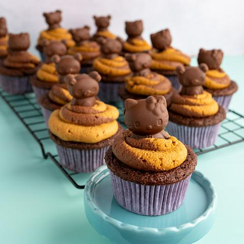 Gluten-free Vegan Peanut Butter Cup Cupcakes