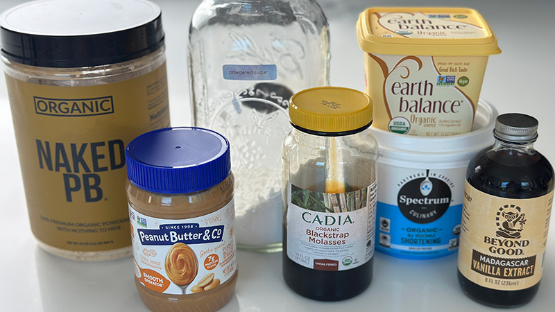 ingredients to make the peanut butter filling.