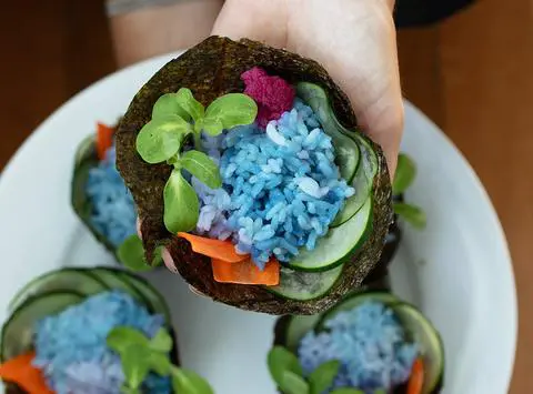 vegan sushi cupcake